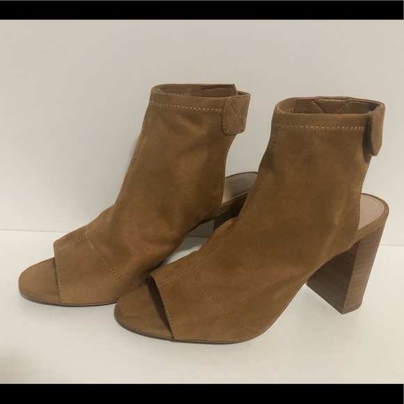 Aldo Peep Toe Ankle Strap - 8.5M - Picture 2 of 4